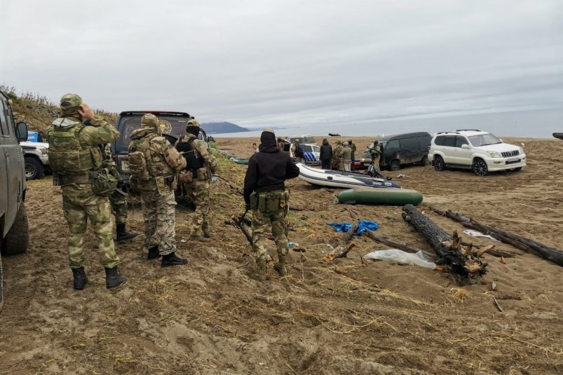 На Сахалине пограничники задержали браконьеров с кетой на 3,2 млн рублей