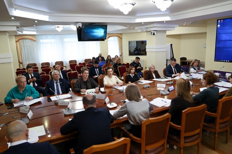 Проект бюджета на три года рассмотрят в Сахалинской областной Думе