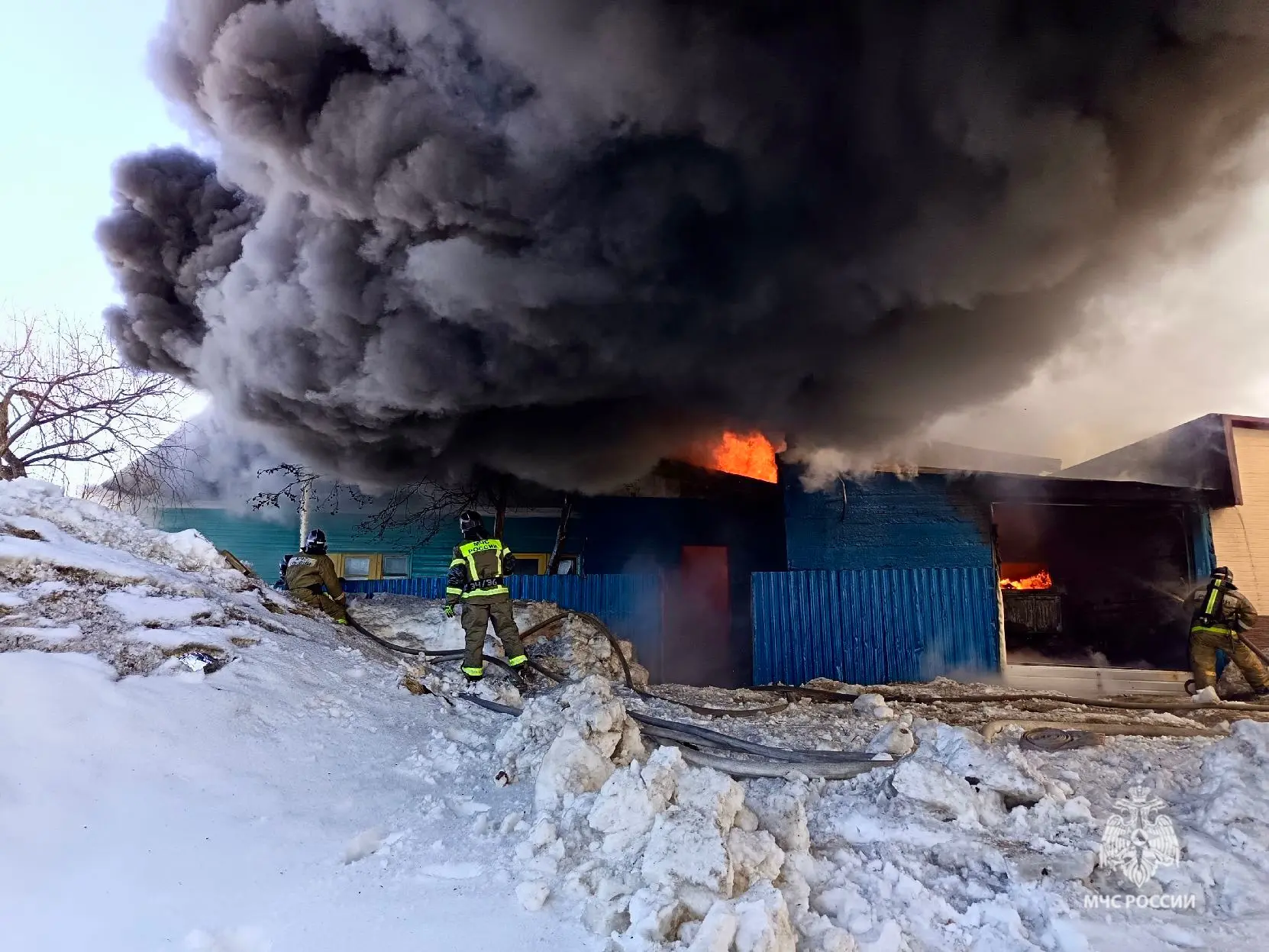 Пожар в Охе пресс-служба ГУ МЧС России по Сахалинской области
