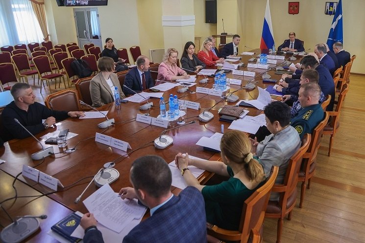 На Сахалине обсудили ситуацию с незаконным оборотом запрещенных веществ Пресс-служба правительства Сахалинской области