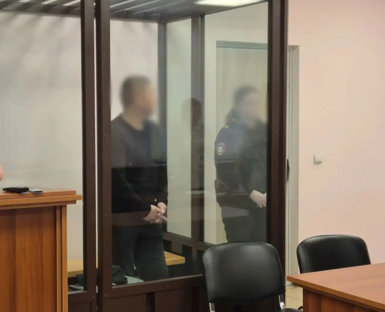 Из зала суда пресс-служба прокуратуры Сахалинской области