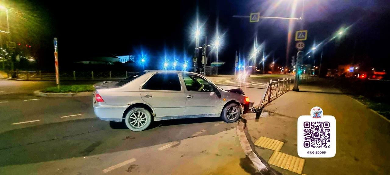 С места происшествия УГИБДД УМВД России по Сахалинской области